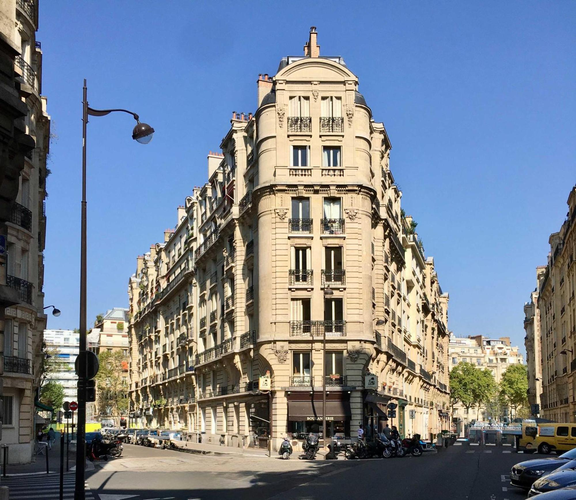 Elegant Apartment - 2Br-5P - Champs De Mars パリ エクステリア 写真